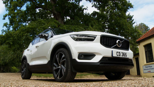 VOLVO XC40 ESTATE 1.5 T5 Recharge PHEV Ultimate Bright 5dr Auto view 18